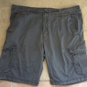UNIONBAY CARGO SHORTS